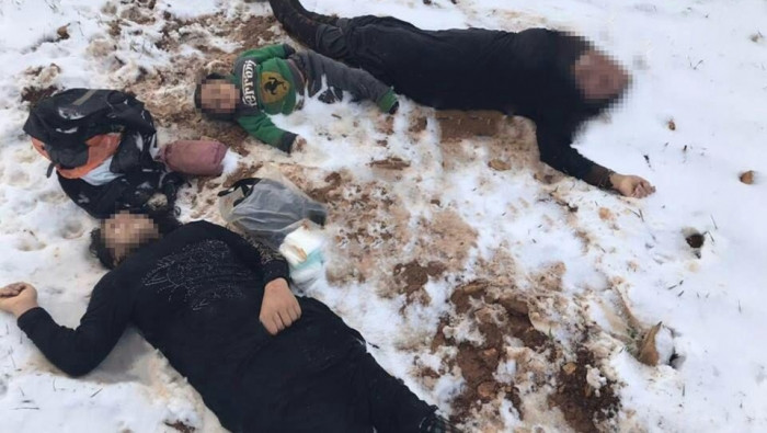 وفاة 10 لاجئين سوريين بردا أثن...