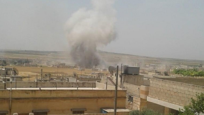 شهيدان بقصف جوي روسي على خان ش...