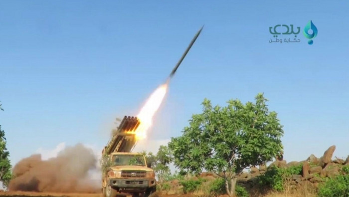 "الفتح المبين" تكثف القصف على...