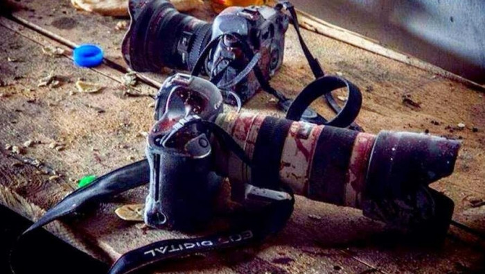 17 من الكوادر الإعلامية ضحايا...