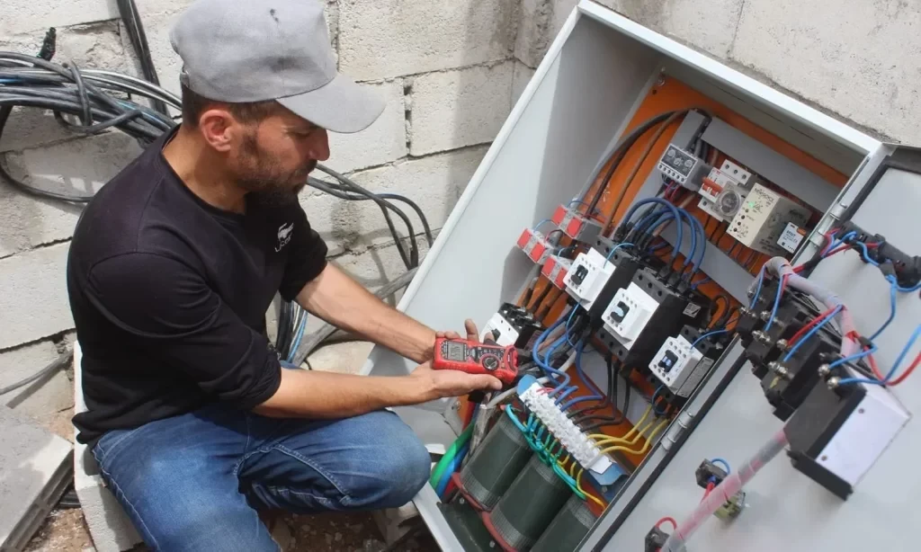 الأمبيرات تلتهم دخل الأسر في د...