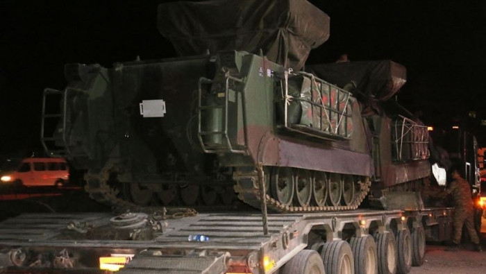 تعزيزات عسكرية تركية إلى الحدو...