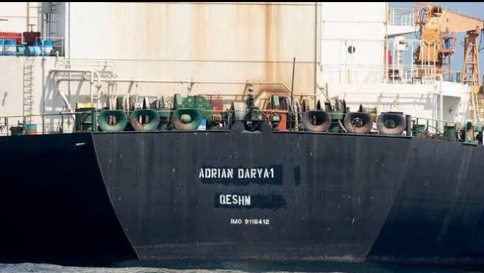 ناقلة النفط الإيرانية في طريقه...
