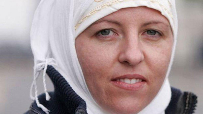 إيرلندا تناشد الصليب الدولي لا...