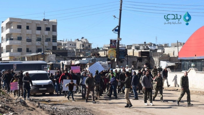 ‏اعتصام لسائقي الشاحنات في "اع...