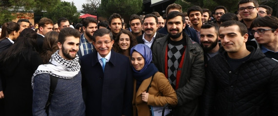 تركيا تعلن عن منحة للطلاب السو...