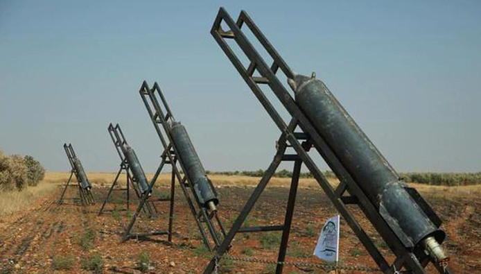 الثوار يحررون نقطة لقوات النظا...