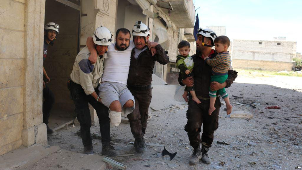 ستة شهداء بينهم طفل بقصف جوي ع...