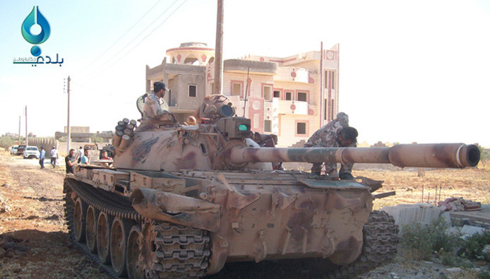 الجيش الأول يمطر مواقع النظام...