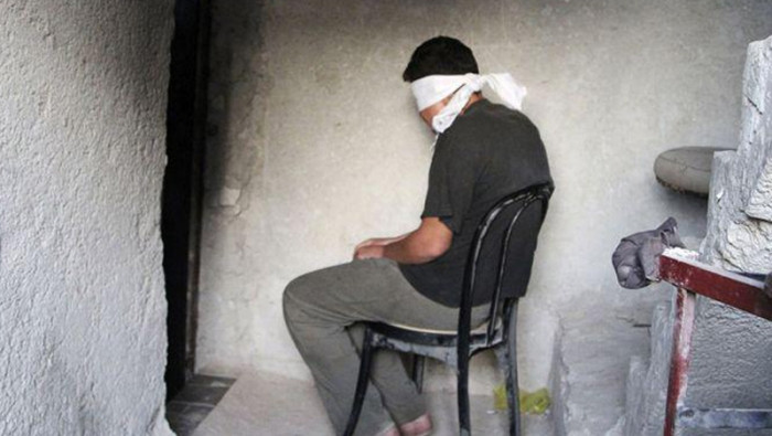 تقرير: 6517 معتقلاً في سوريا خ...