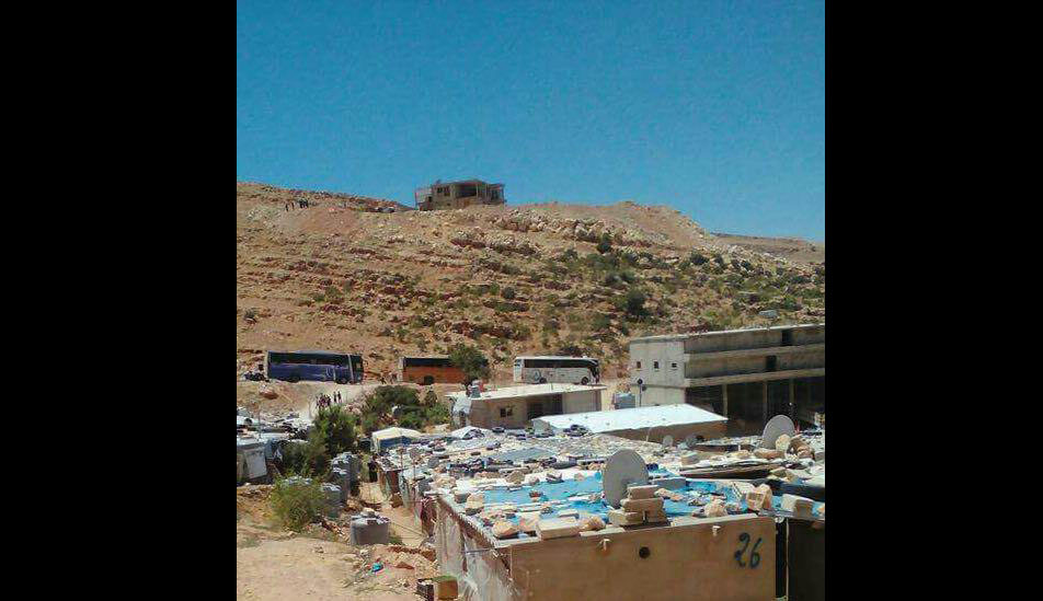 الأمن اللبناني و"حزب الله" يعر...