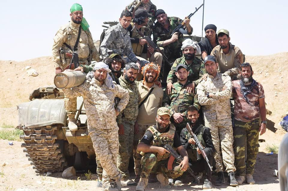 تدريبات عسكرية إيرانية لأغرار...