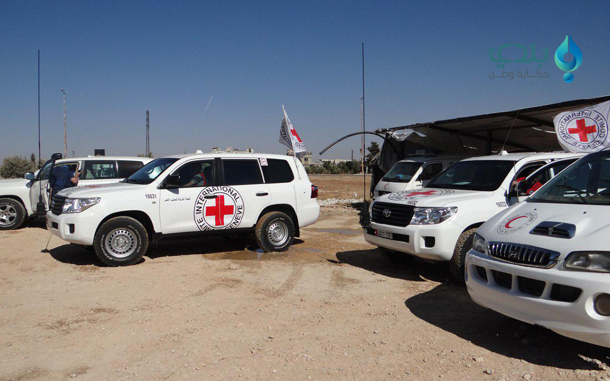 قافلة مساعدات تدخل الحولة بريف...