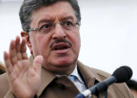 المعارضة بصدد تسمية فريق جديد...