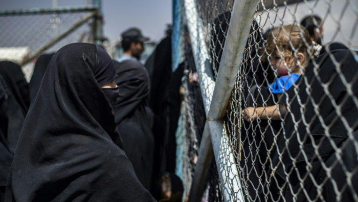 وصول 14 طفلا من أبناء "داعش" إ...