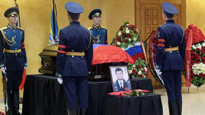 محكمة روسية تصدر أحكاما غيابية...