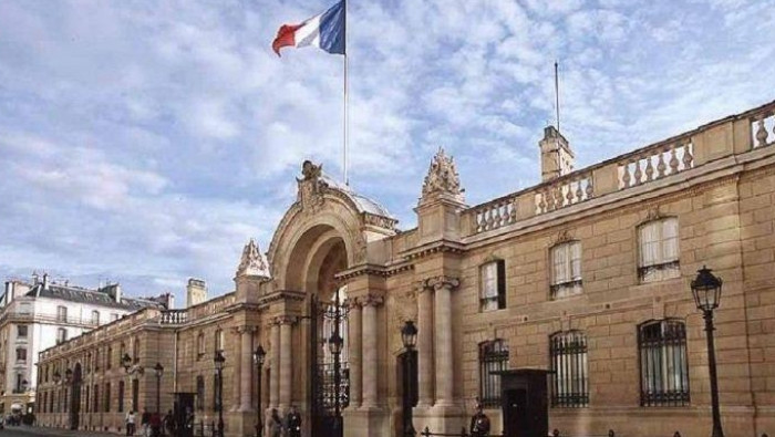 جهود فرنسية لعقد اتفاق بين "ب...