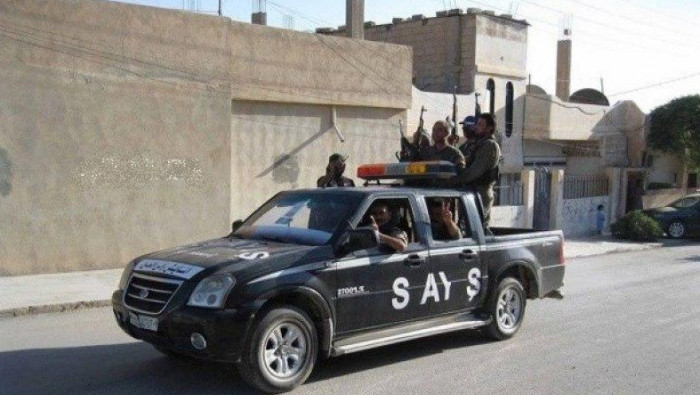 "ب ي د" يعتقل ناشطا كرديا بعد...