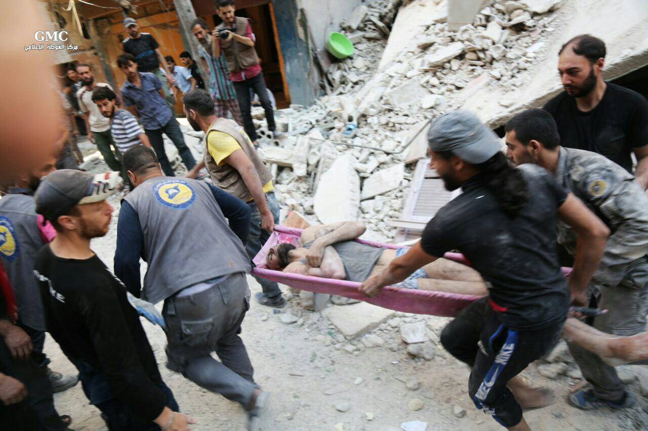 15 شهيدا بقصف جوي على ريف دمشق