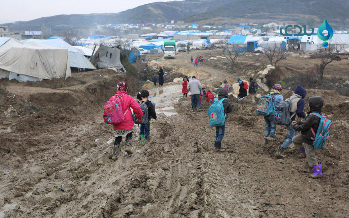 مخيم خربة الجوز.. تأرجح بين ال...