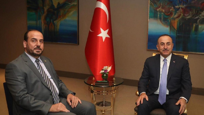 نصر الحريري يبحث مع وزير الخار...