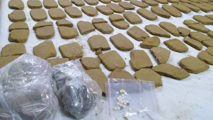 تجارة المخدرات والحشيش تنتشر ف...