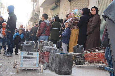 "قسد" توزع المازوت لقتلى "ب ي...