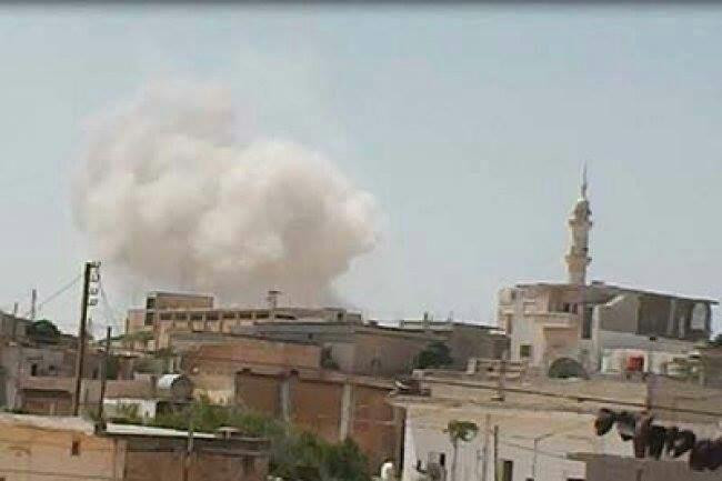 ثلاثة شهداء بغارة لطيران النظا...