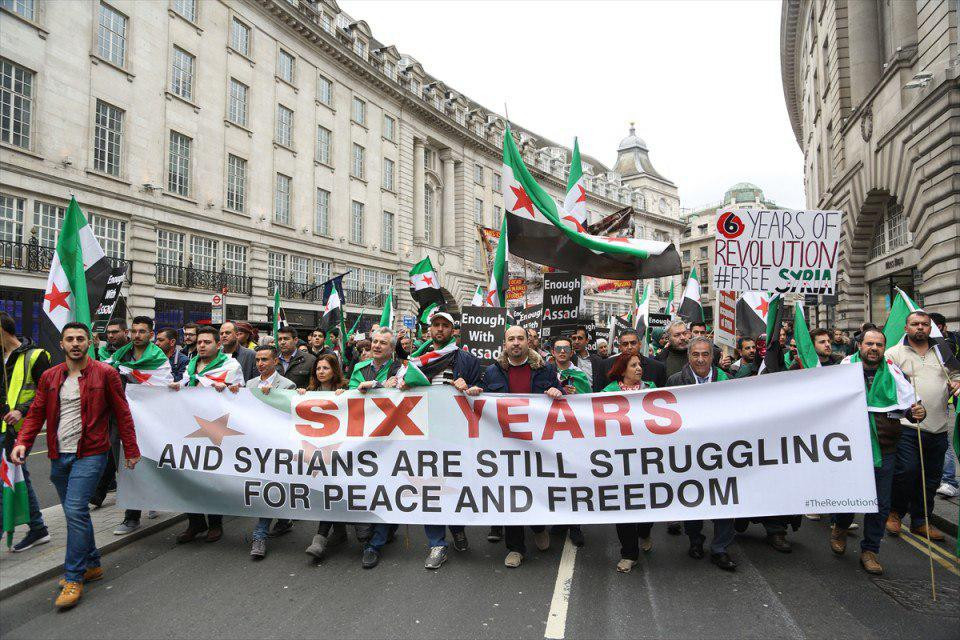 بالصور.. مظاهرة في لندن دعماً...