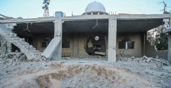 أكثر من 30 مدنياً ضحايا القصف...