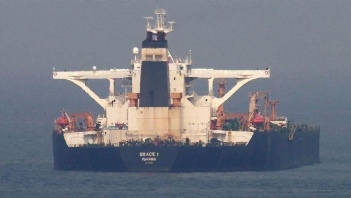 "إدريان داريا 1" تقترب من سواح...