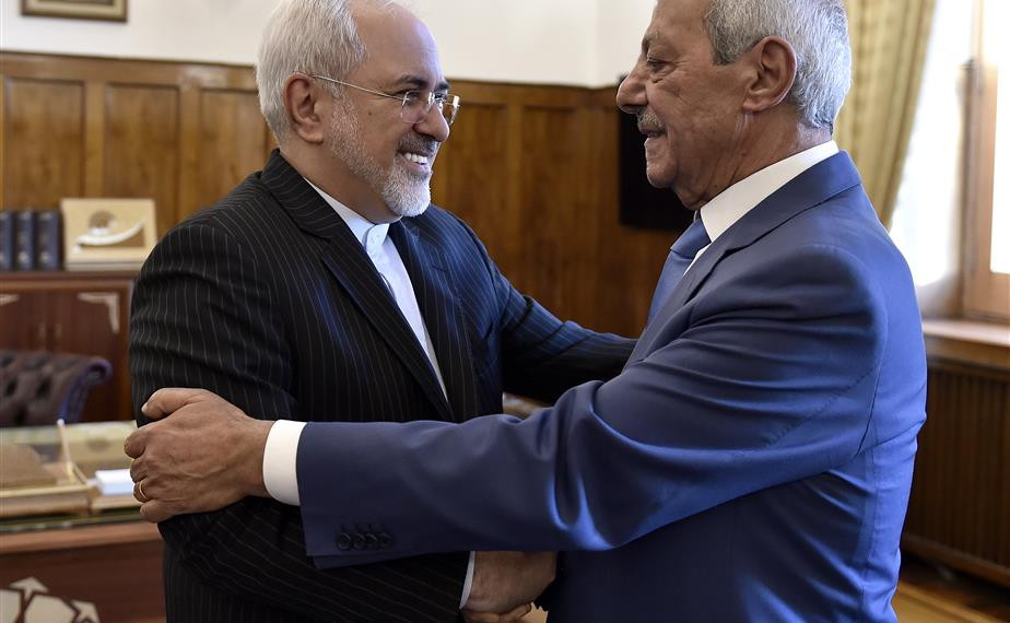 اختفاء "السفير".. نهاية صوت يح...