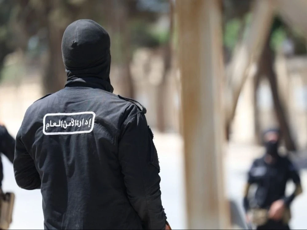 ضبط مستودع صواريخ "غراد" في ري...