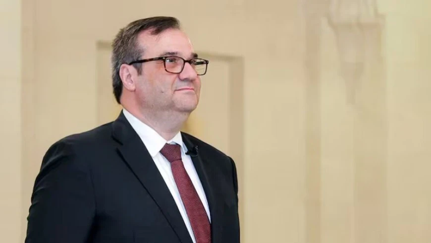 حاكم مصرف سوريا المركزي: سوريا...