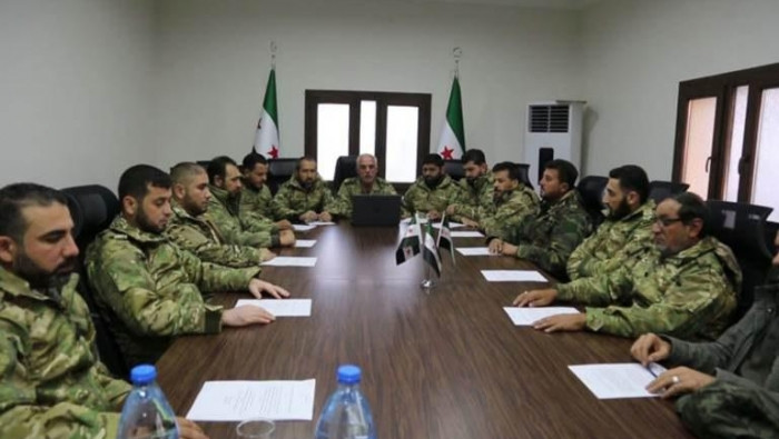 قادة في "الجيش الحر" ينفون انس...