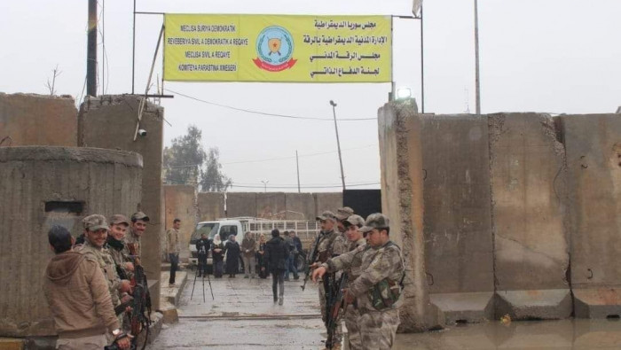 "قسد" تفتتح مركزا للتجنيد وهجم...