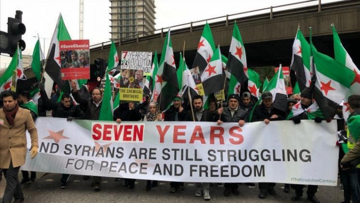 رسائل من لندن إلى أهل الغوطة:...