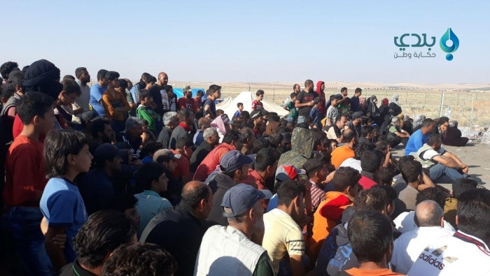 بالصور.. أهالي درعا يفرون من ب...