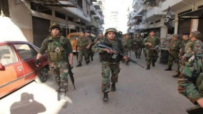 الأمن اللبناني يعتقل 121 لاجئا...