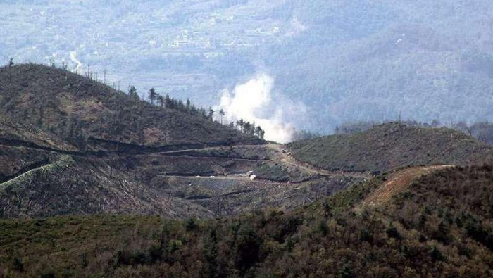 اللاذقية.. قوات النظام تقصف با...