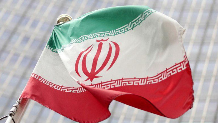 إيران تدعو تركيا إلى وقف عمليت...