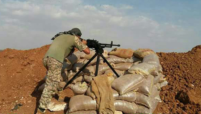 ثوار حماة يحررون حاجز معركبة ب...