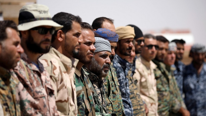 انشقاق عناصر من "قسد" والنظام....