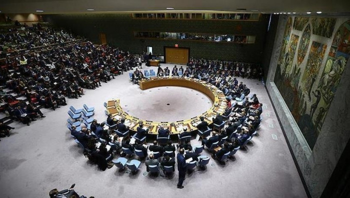 "ديمستورا" يعرض محاولته الأخير...