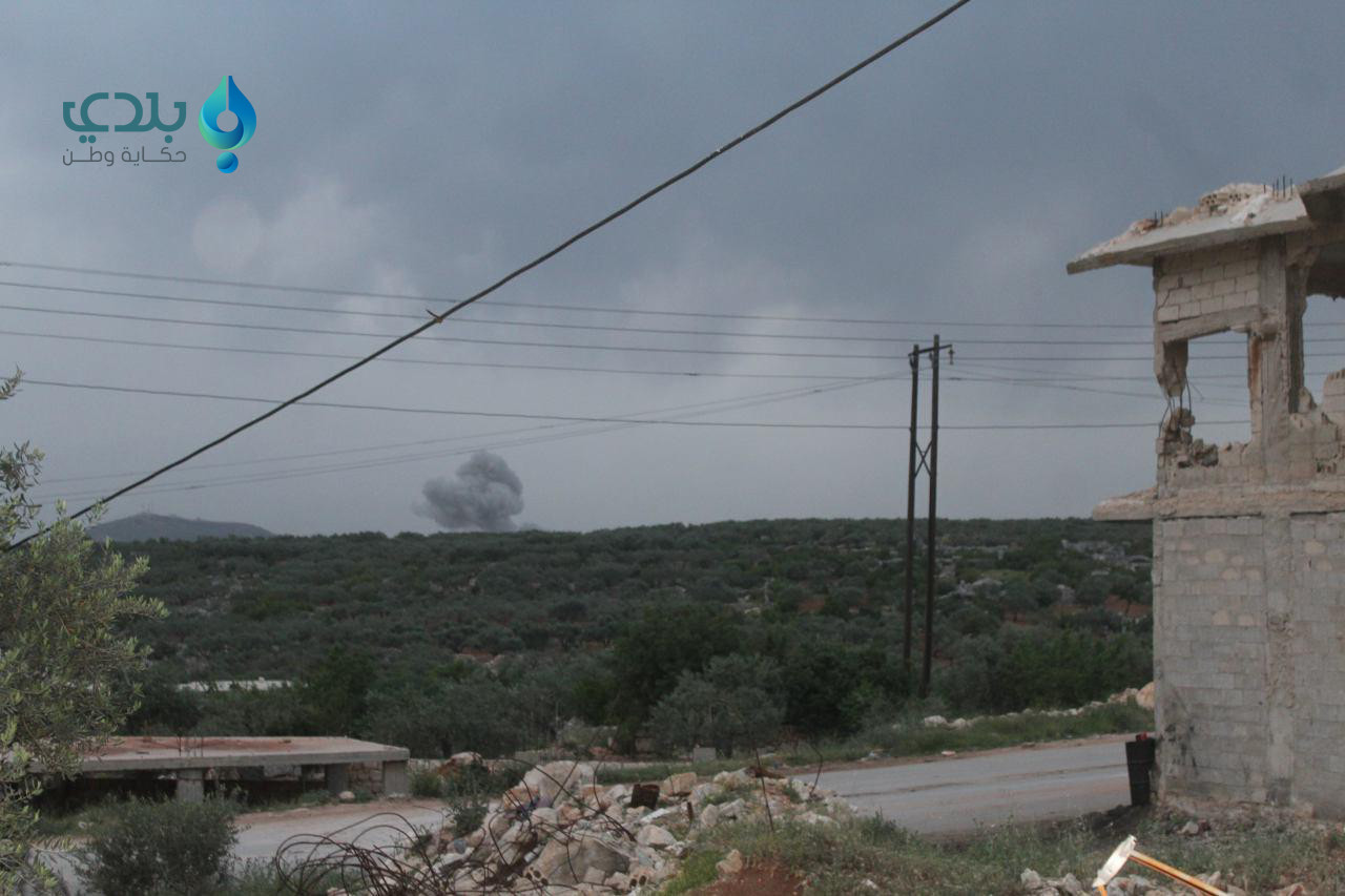 غارات ومخلفات ألغام تقتل مدنيي...