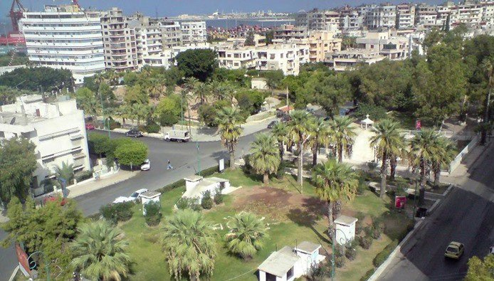 الأسد يصوب صواريخه إلى اللاذقي...