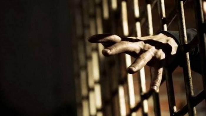 اللجنة السورية للمعتقلين تطالب...