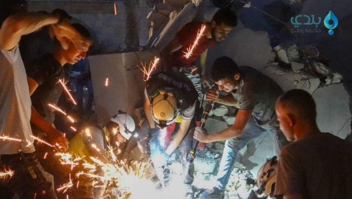 شهيد مدني بقصف لطائرات النظام...