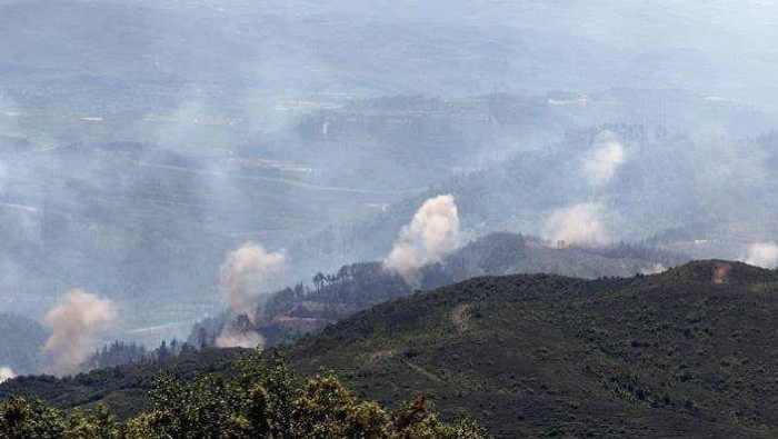 عشرات الطائرات تتناوب على قصف...