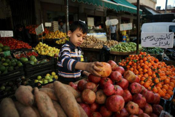 70% من الأطفال السوريين بلبنان...